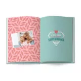 開いた本のページ。もしくはノートブック