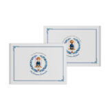 Libros de recuerdos "Mi Primera Comunión" con ilustración de niño y frases decorativas en azul. Ideal para celebración.