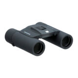 Prismáticos Olympus con diseño compacto y óptica avanzada, ideales para observación de aves y actividades al aire libre.