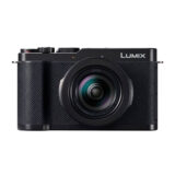 Cámara compacta Panasonic Lumix DC-TZ200 con lente Leica 24-360 mm y diseño elegante en negro.