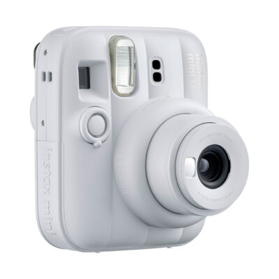 Cámara instantánea Fujifilm Instax Mini 13 color blanco, lente de 60mm, flash incorporado para fotos divertidas.