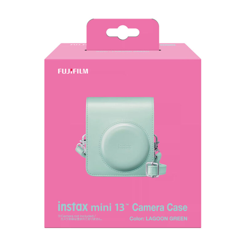 fuj170376-2-747 Funda para cámara Fujifilm Instax Mini 13 en color verde lago, diseño compacto y elegante. Accesorio ideal para fotógrafos.