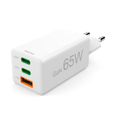 Cargador Hama GaN de 65W con dos puertos USB-C y uno USB-A, carga rápida y eficiente para dispositivos electrónicos.