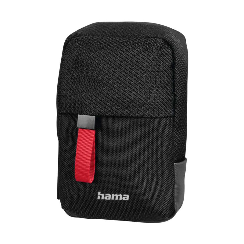 Bolsa de cámara Hama, negra, con detalle en rojo, diseño compacto y resistente, ideal para accesorios fotográficos.