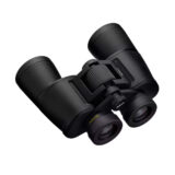 Binoculares Nikon Aculon A211 con tubo de goma, óptica de calidad y diseño ergonómico para observación al aire libre.