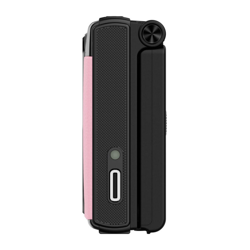 yas100010-2-fd1 Cámara instantánea Fujifilm Instax Mini 11, diseño compacto en negro y rosa, ideal para fotos rápidas y en pareja.