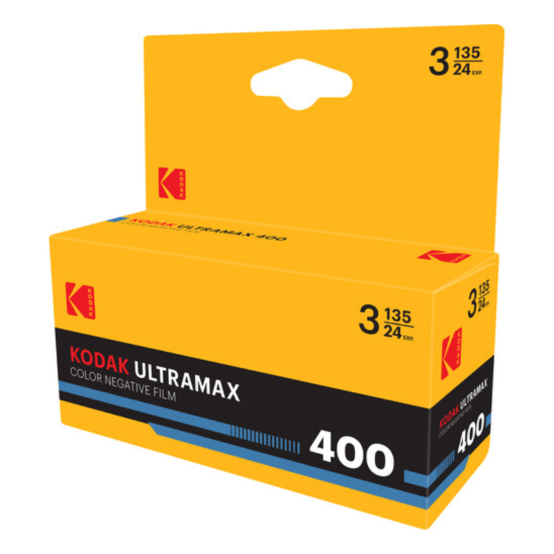 Película Kodak Ultramax 400, paquete de 3 rollos de 135, ideal para fotografía en color y uso profesional.
