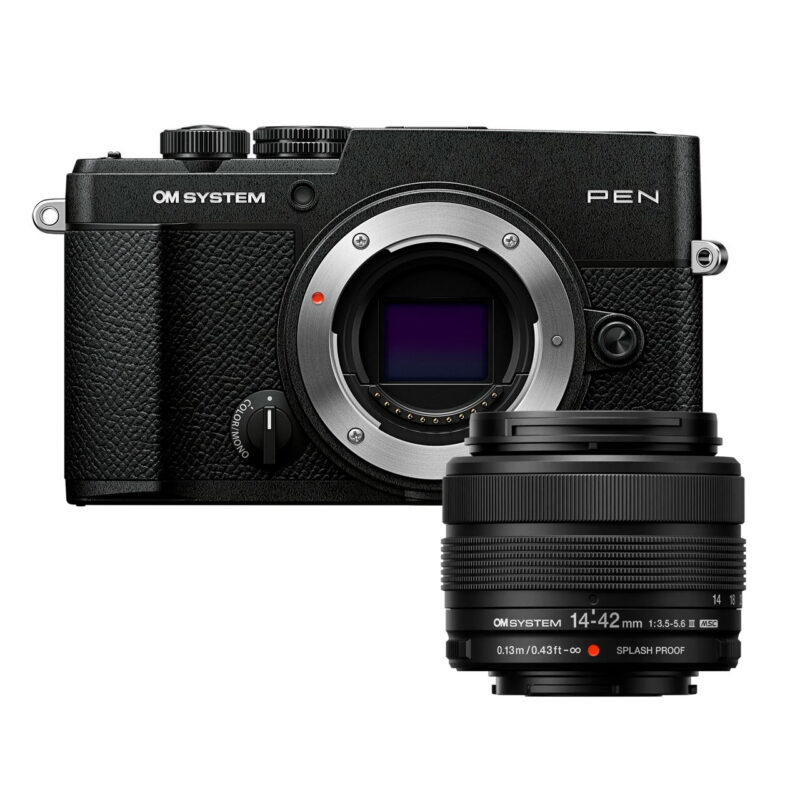 Cámara OM SYSTEM PEN con lente 14-42 mm, diseño compacto y sensor de alta resolución. Perfecta para fotografía profesional.