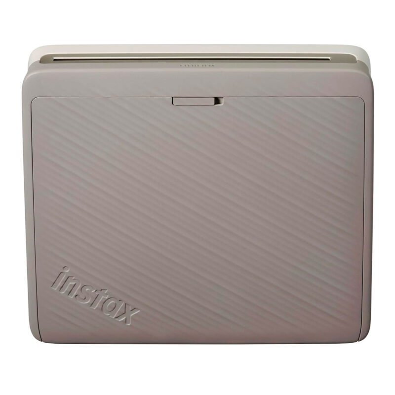 fuj170517-3-135 Impresora de fotos Instax, diseño compacto en color beige, ideal para imprimir imágenes instantáneas.